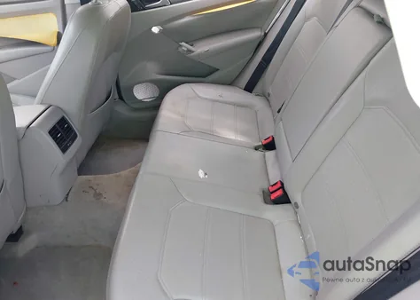 2015 Volkswagen Passat 2.0L Tdi Se z USA, uszkodzony, nr VIN 1VWBV7A36FC017093